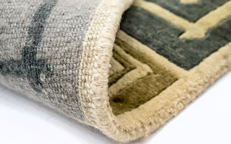 Nepal Teppich 263 x 183 cm