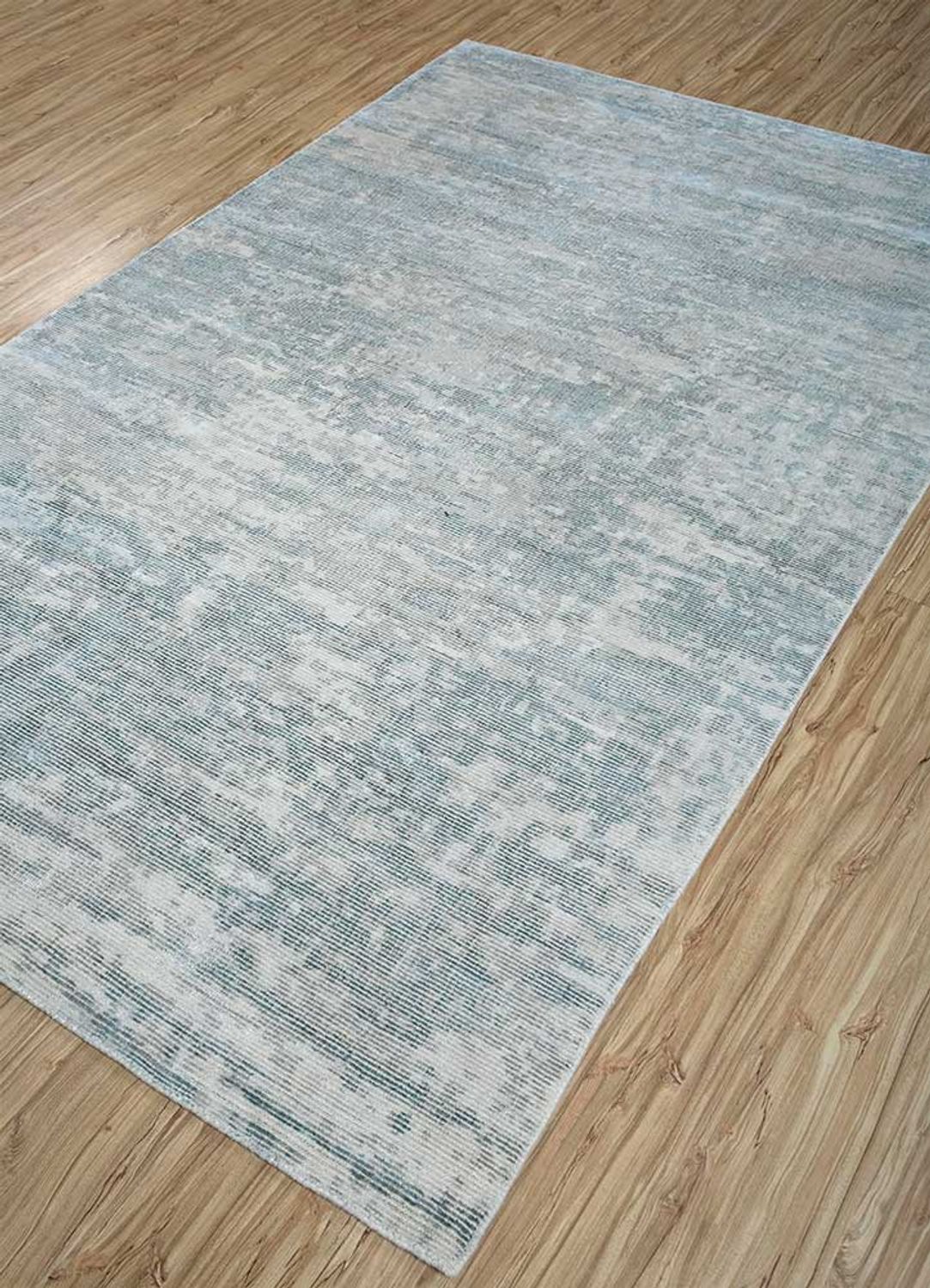 DP02-RUG1131260-240x150