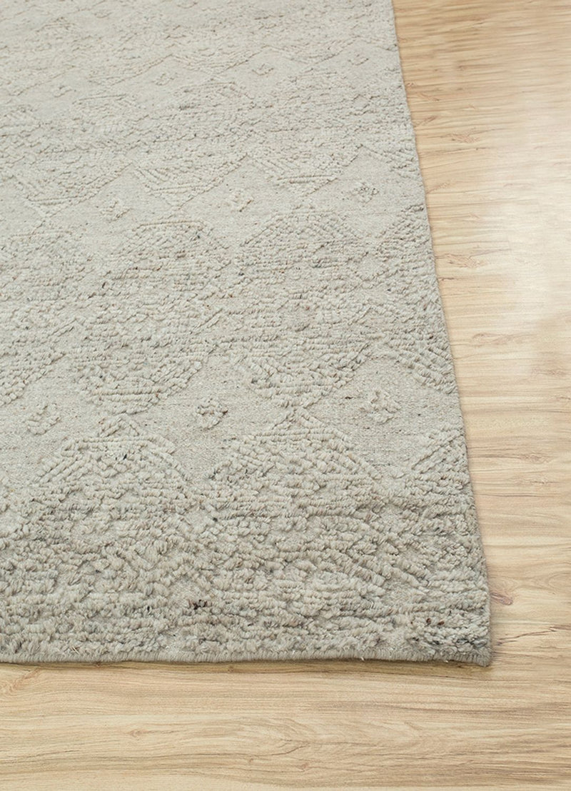 DP02-RUG1136286-300x200