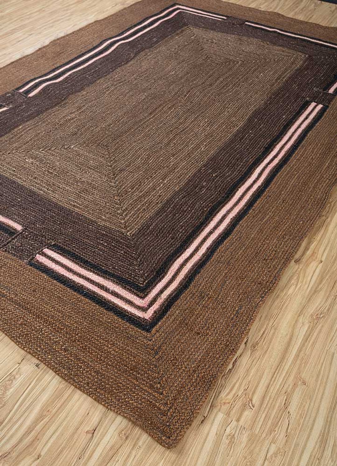 DP02-RUG1151556-270x180