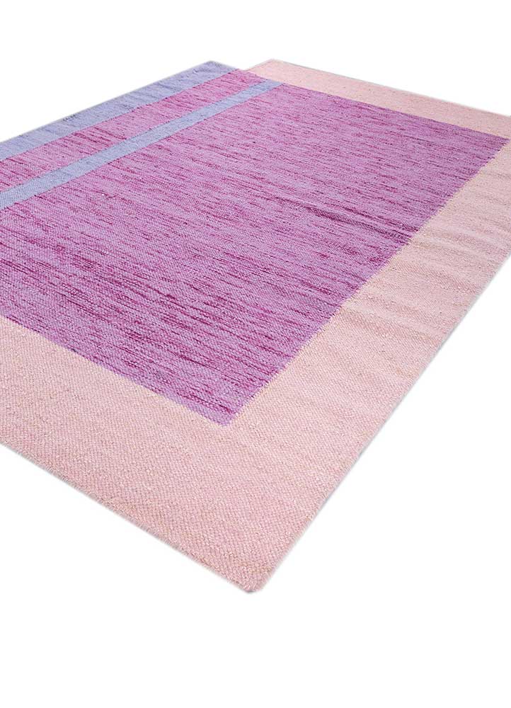 Wollteppich sonderform - 270 x 180 cm - lila