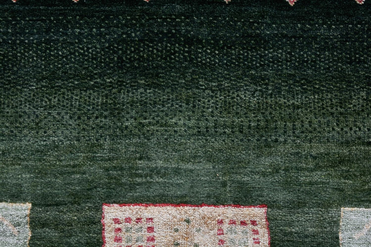 Gabbeh Teppich - Loribaft Indus - 346 x 245 cm - grün