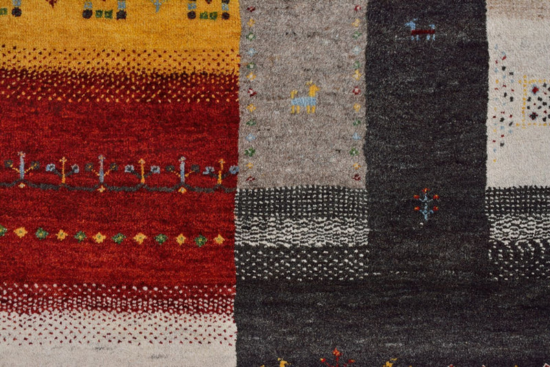 Gabbeh Teppich - Loribaft Indus - 347 x 254 cm - hellbeige