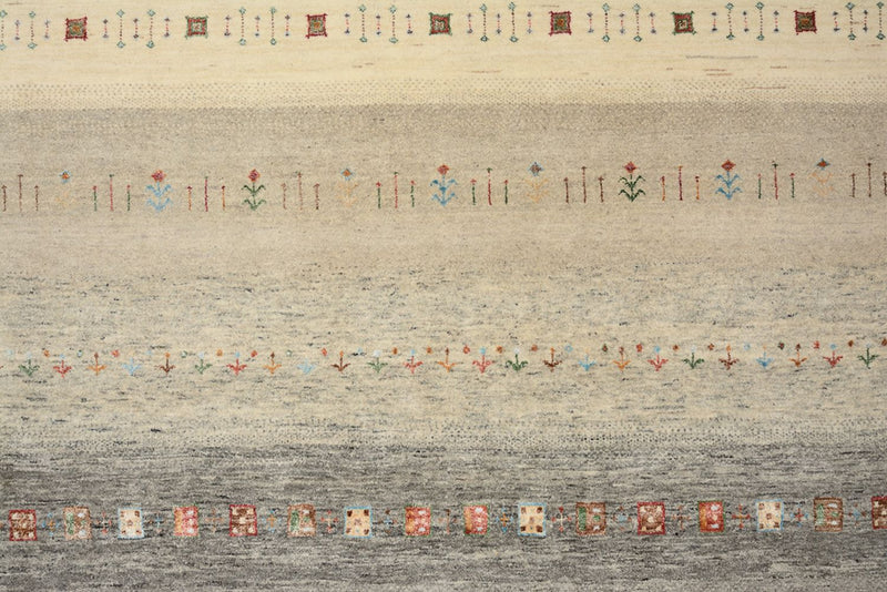 Gabbeh Teppich - Loribaft Indus - 304 x 251 cm - hellbeige