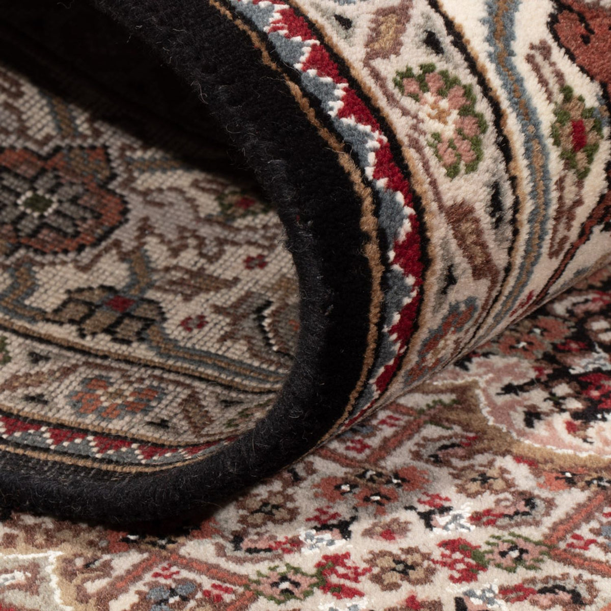 Orientteppich - Täbriz - 196 x 141 cm - dunkelgrau