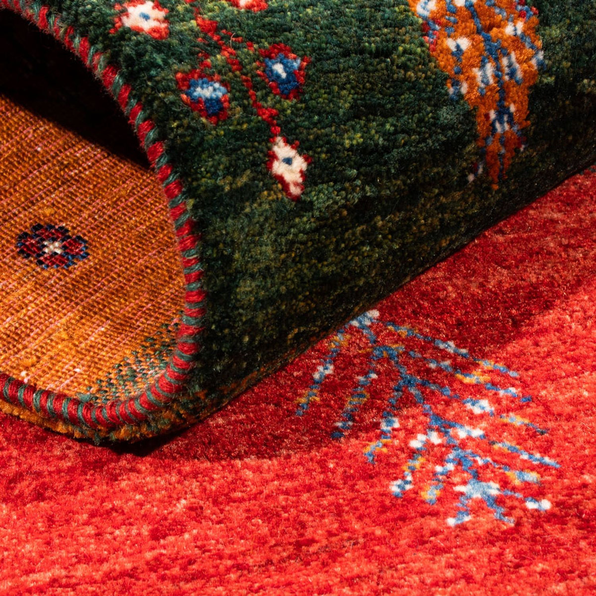 Gabbeh Teppich - Loribaft Perser - Royal - 136 x 84 cm - mehrfarbig