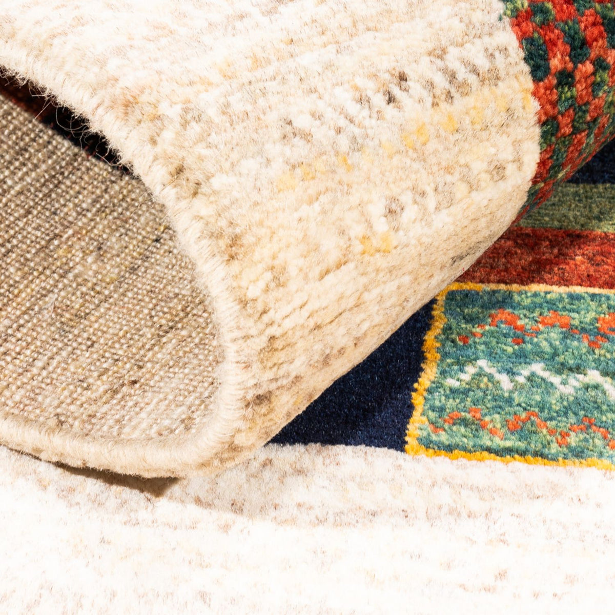 Gabbeh Teppich - Loribaft Perser - Royal - 114 x 85 cm - mehrfarbig