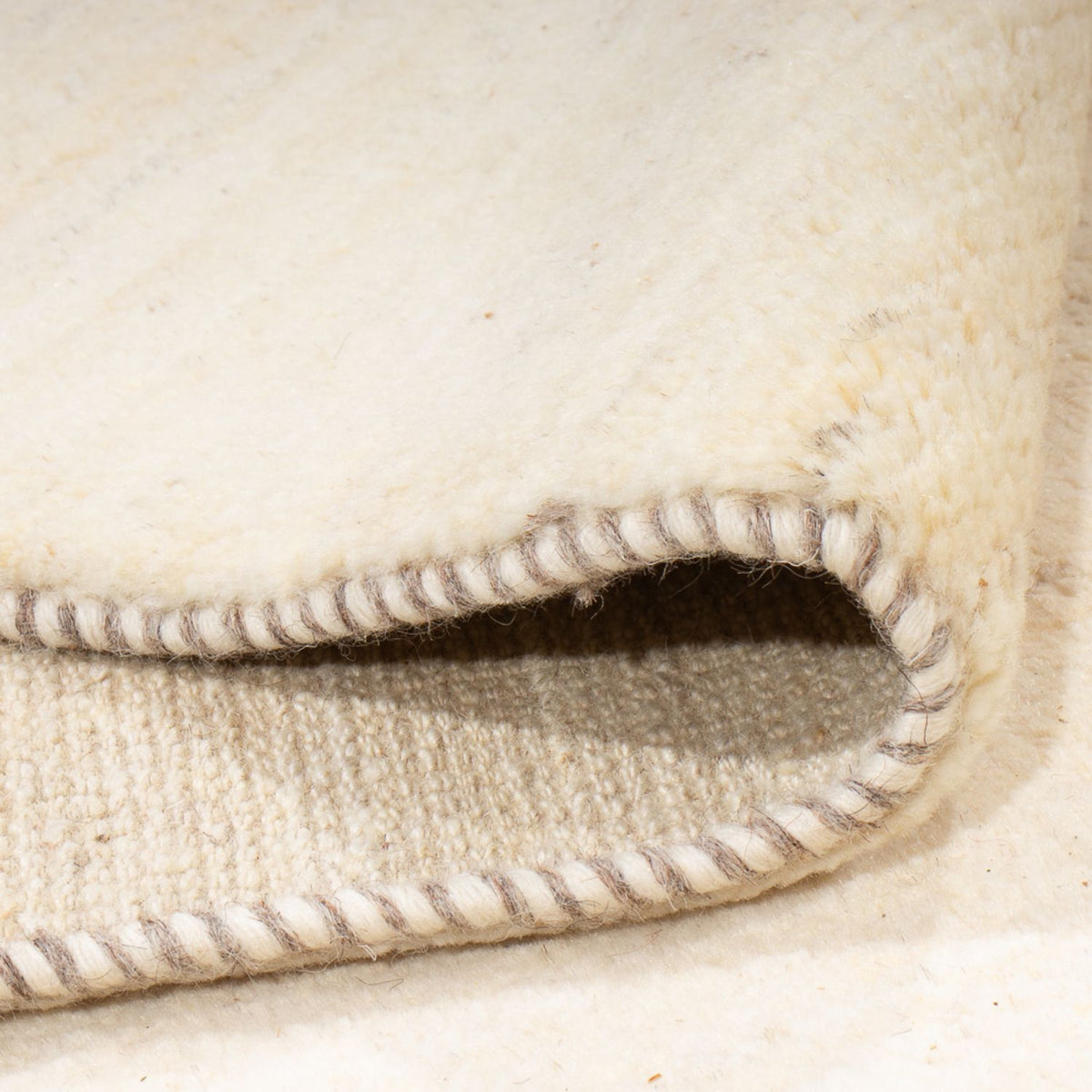 Gabbeh Teppich - Perser - 245 x 174 cm - hellbeige