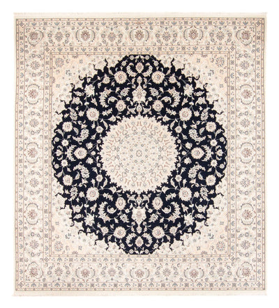 Nain Teppich 245x268cm - Perserteppich