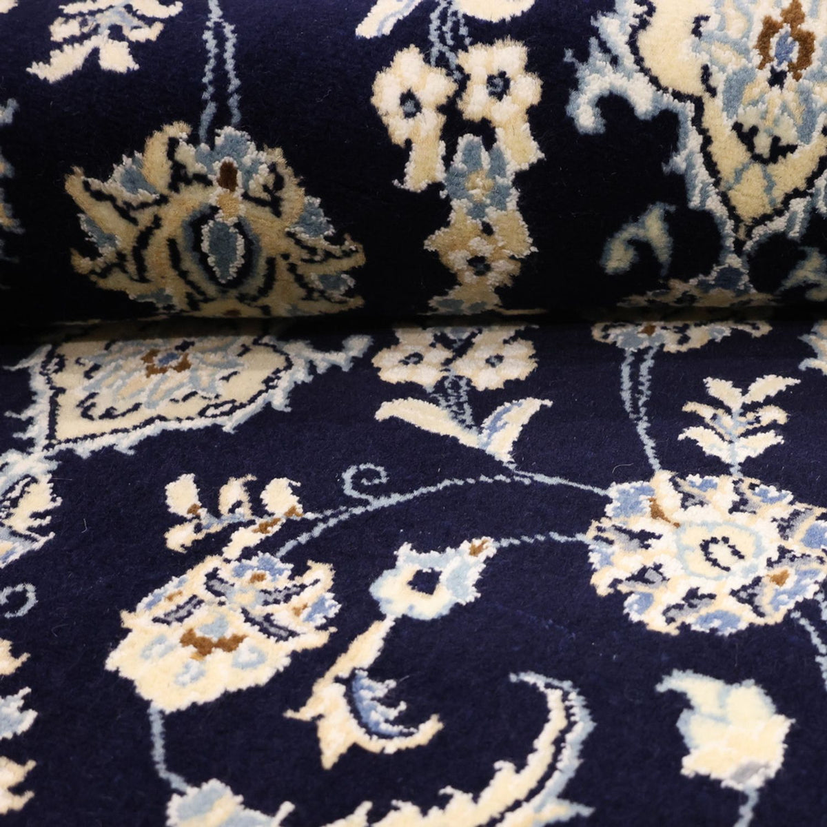 Perserteppich - Nain - Royal - Royal - 136 x 89 cm - dunkelblau