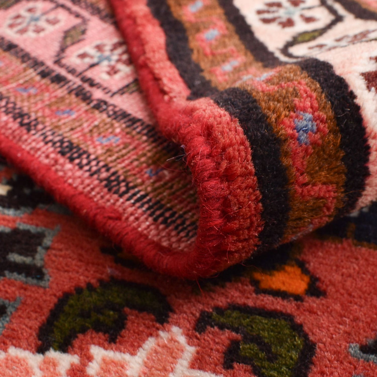 Perserteppich - Nomadic - 136 x 76 cm - dunkelrot