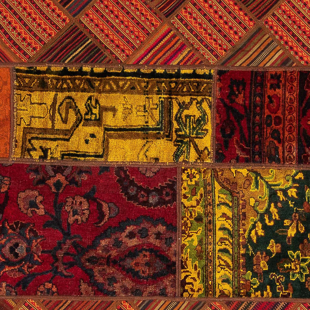 Patchwork Teppich 234 x 169 cm