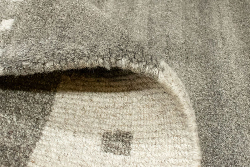 Nepal Teppich 200 x 140 cm - grau