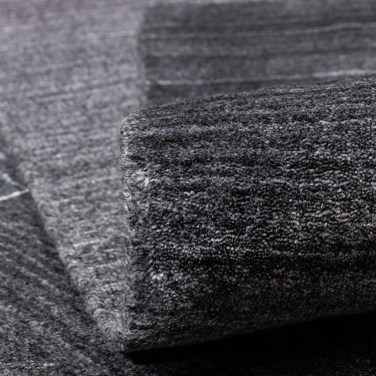 Nepal Teppich 350 x 250 cm - grau