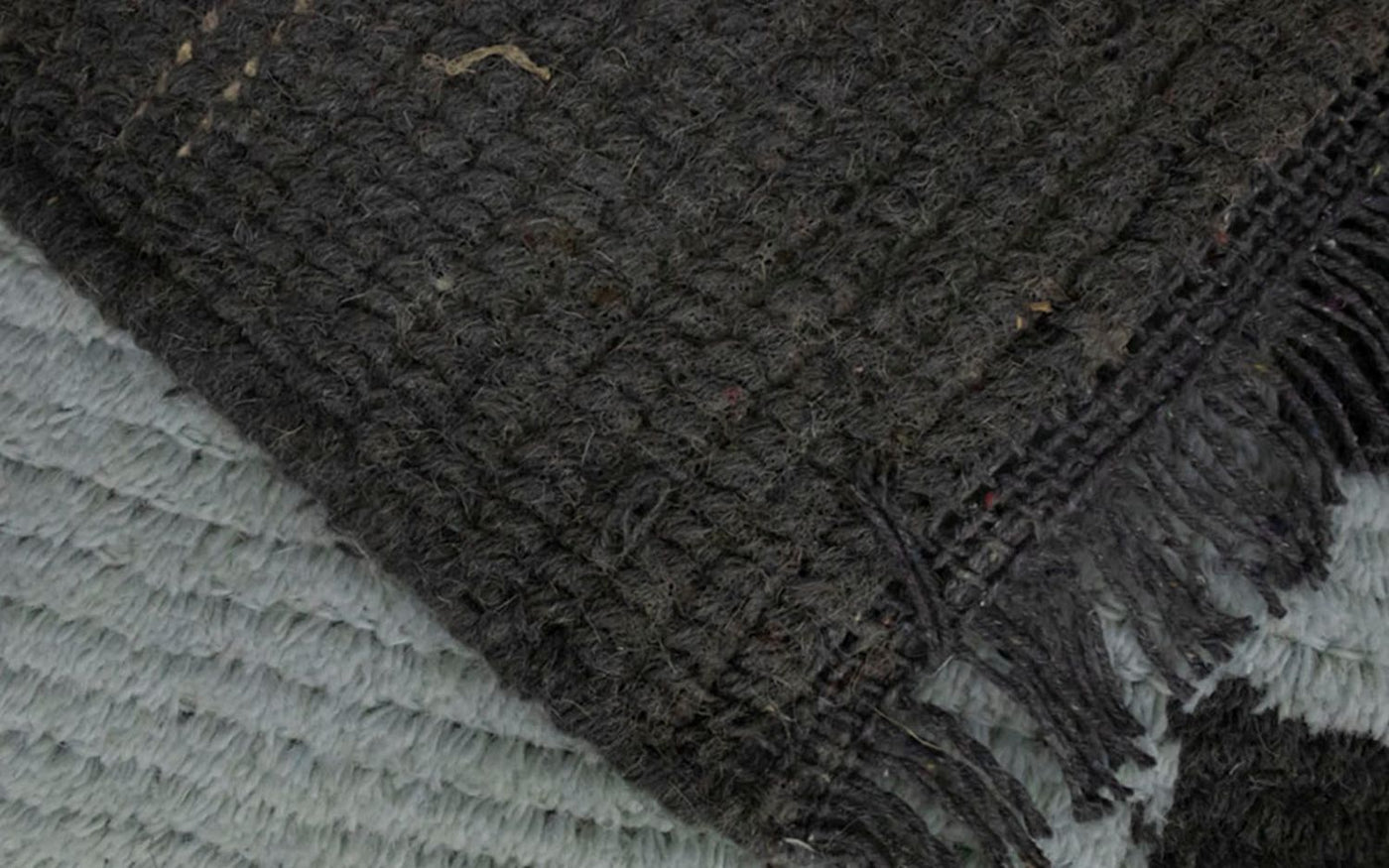 Nepal Teppich 140x70cm - Wollteppich