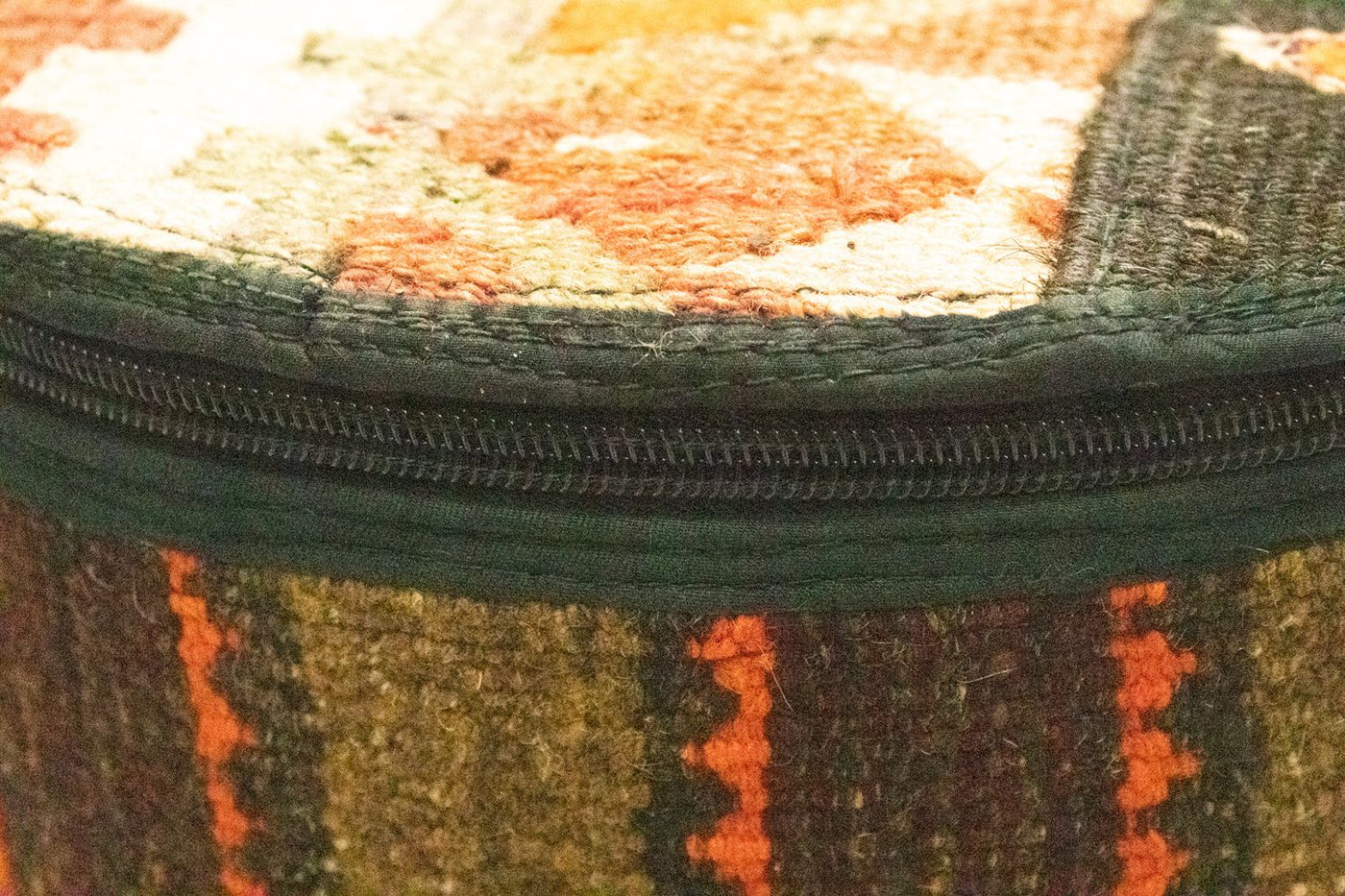 Sitzmöbel sonderform  - 50 x 40 cm - mehrfarbig