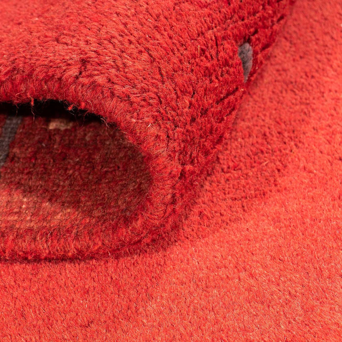 Nepal Teppich 228 x 162 cm - rot