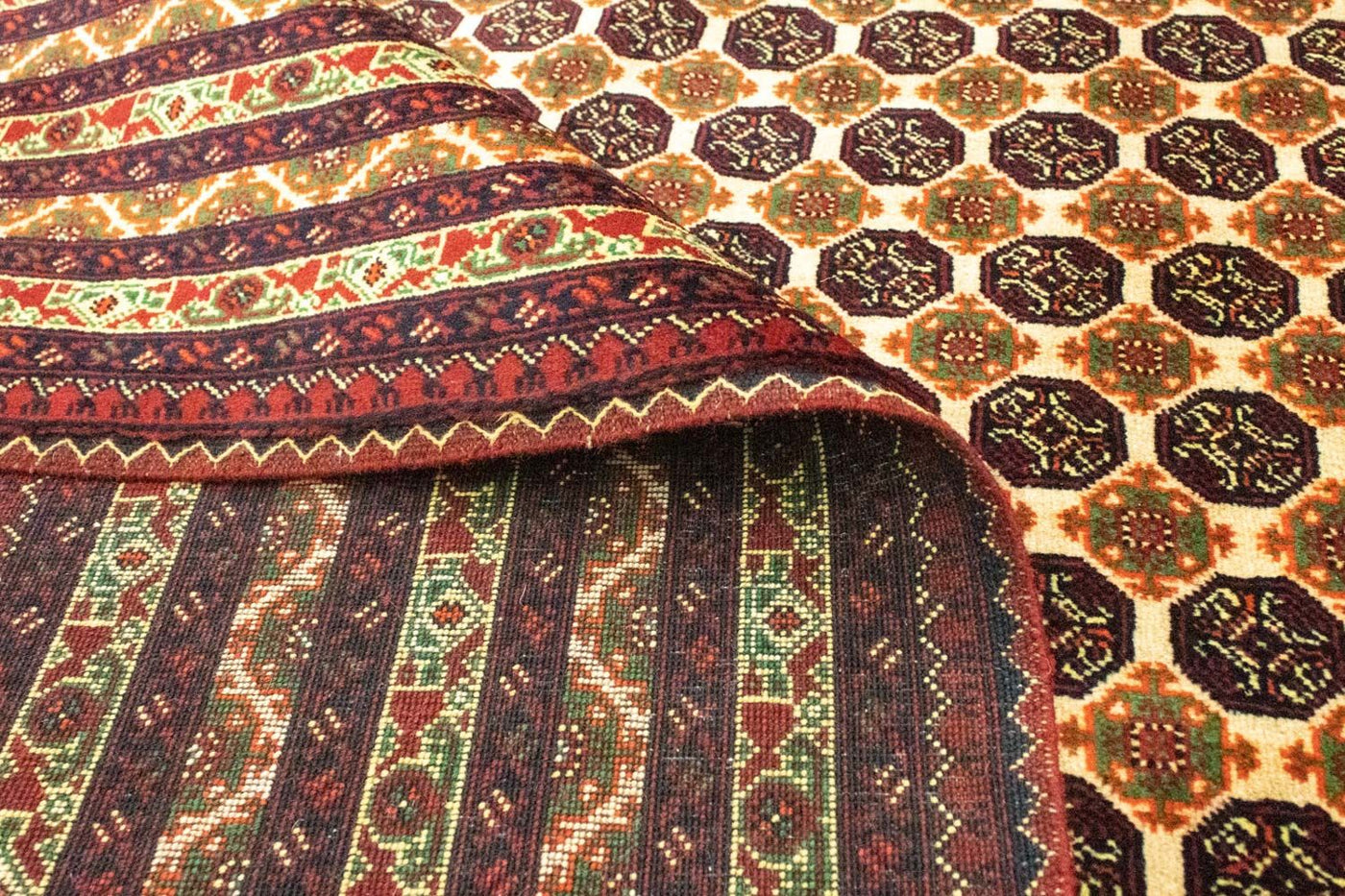 Buchara Teppich 298x202cm - Orientteppich