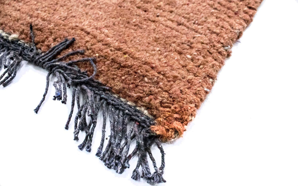 Nepal Teppich 140 x 70 cm - braun