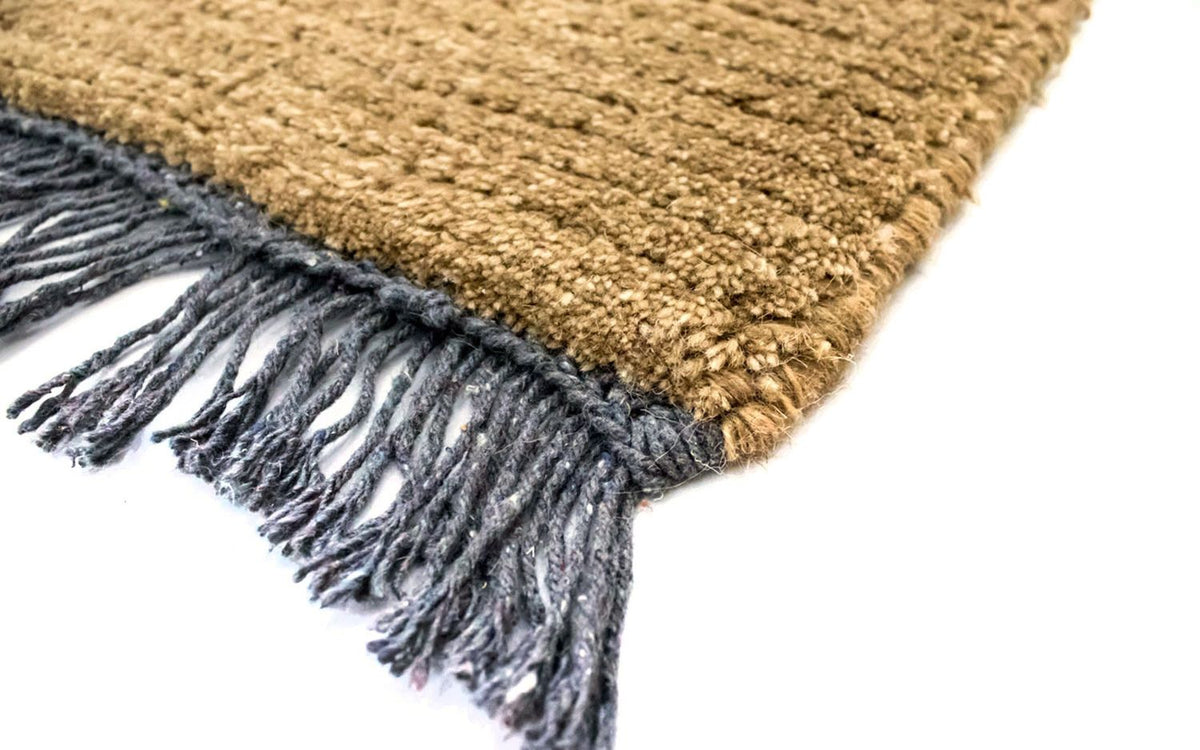 Nepal Teppich 140 x 70 cm - braun