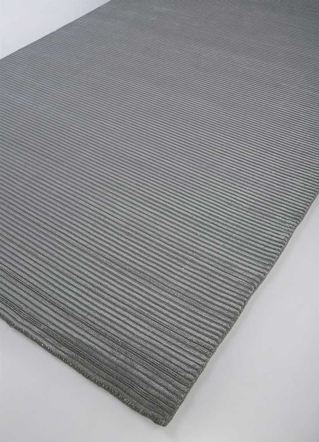 DP02-RUG1037155-165x105