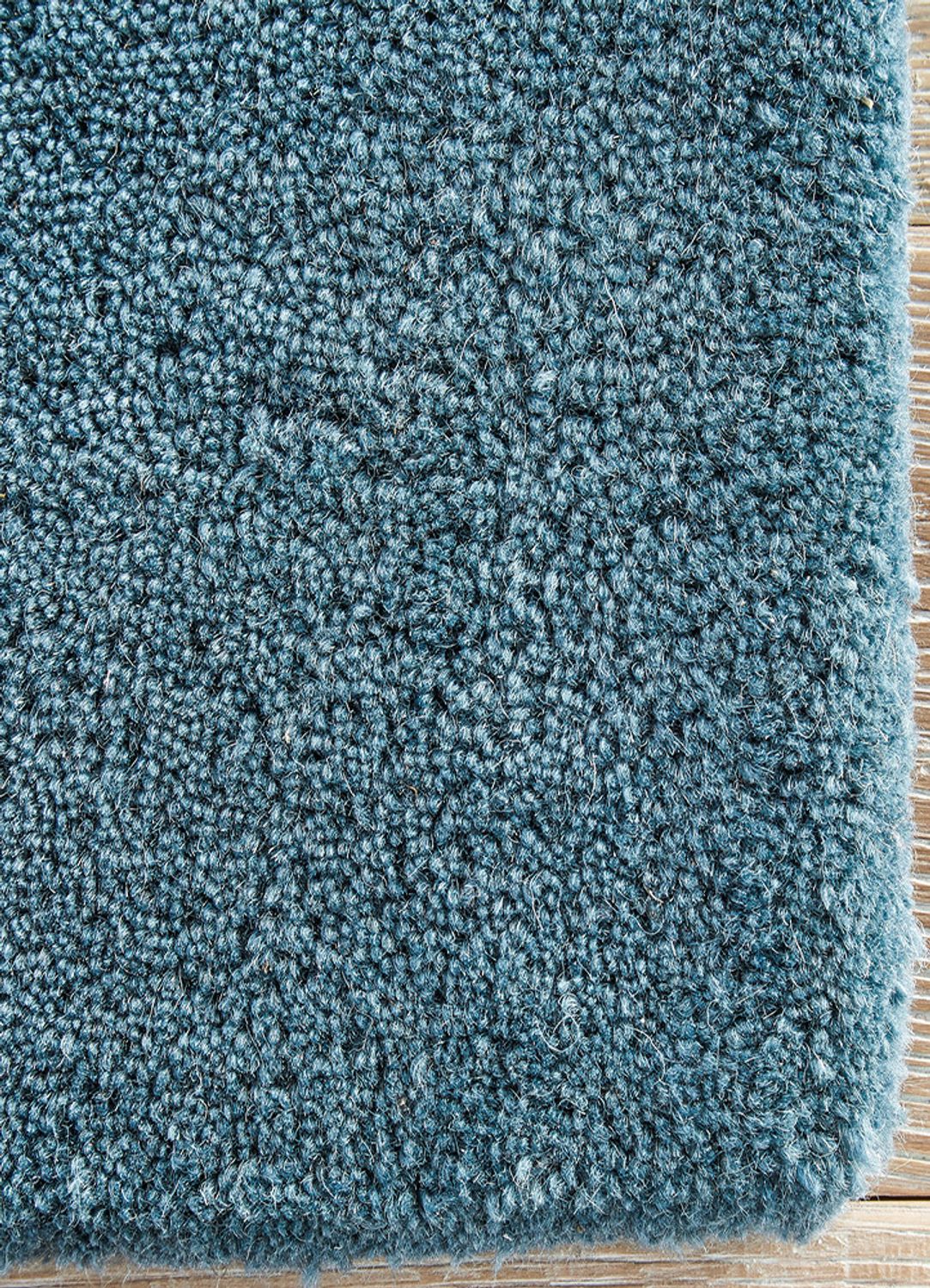 DP02-RUG1043728-240x240