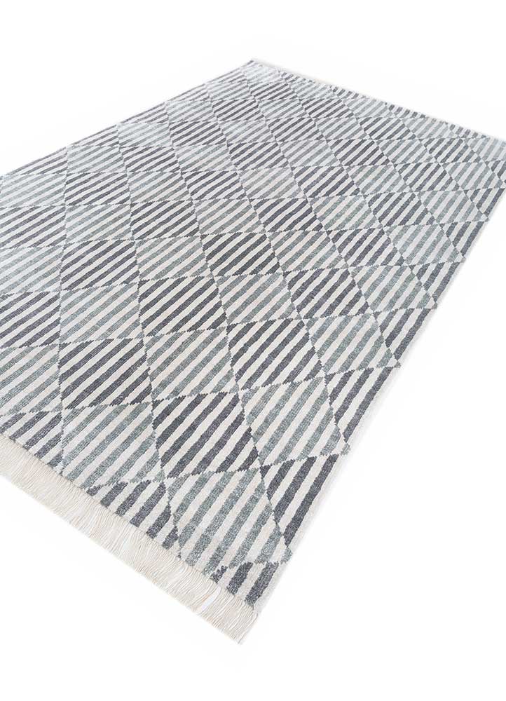 Moderner Teppich - 180 x 270 cm - creme