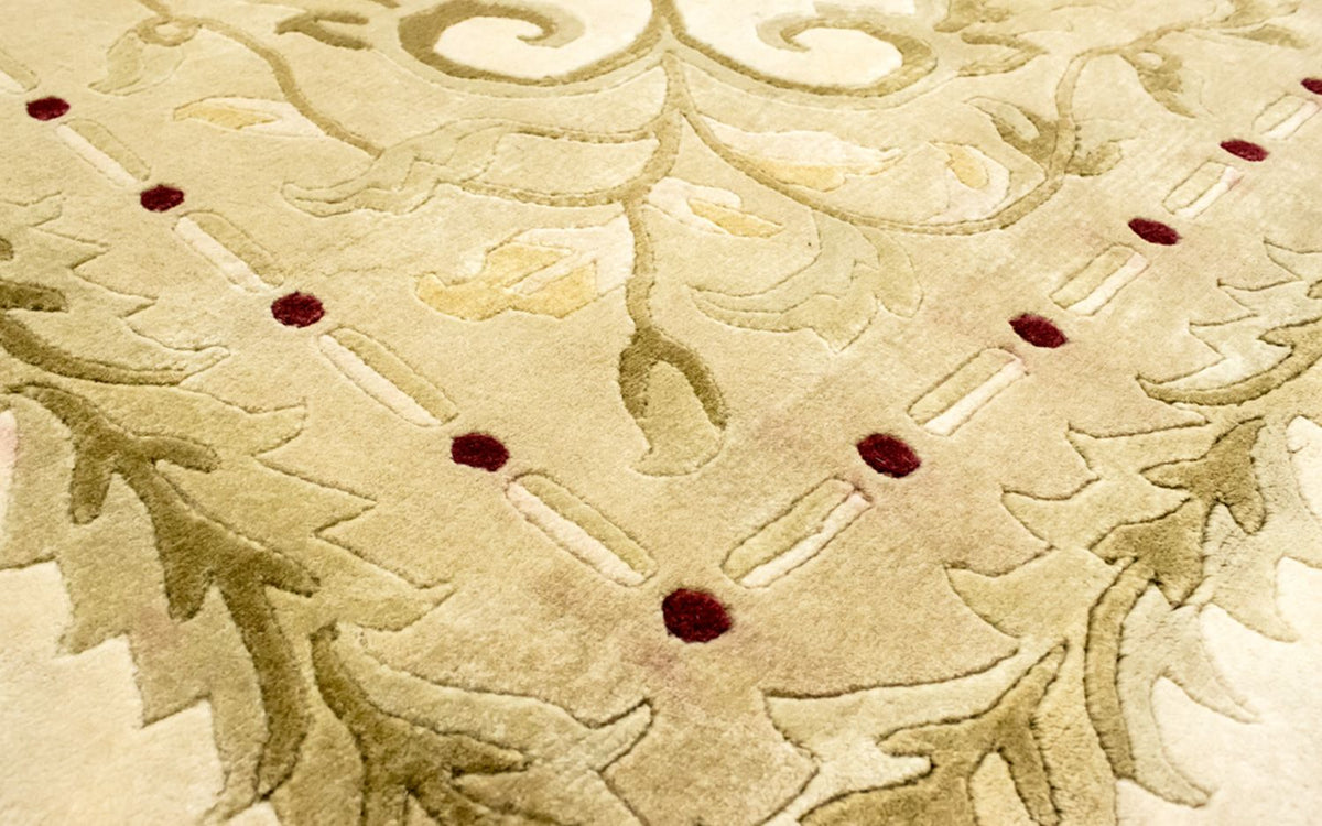 Nepal Teppich 270 x 179 cm