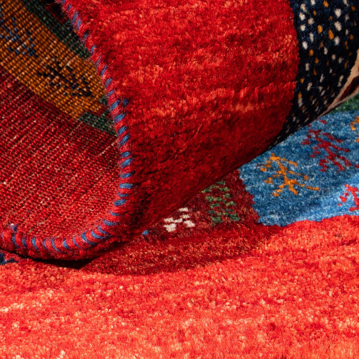 Gabbeh Teppich - Loribaft Perser - Royal - 122 x 86 cm - mehrfarbig