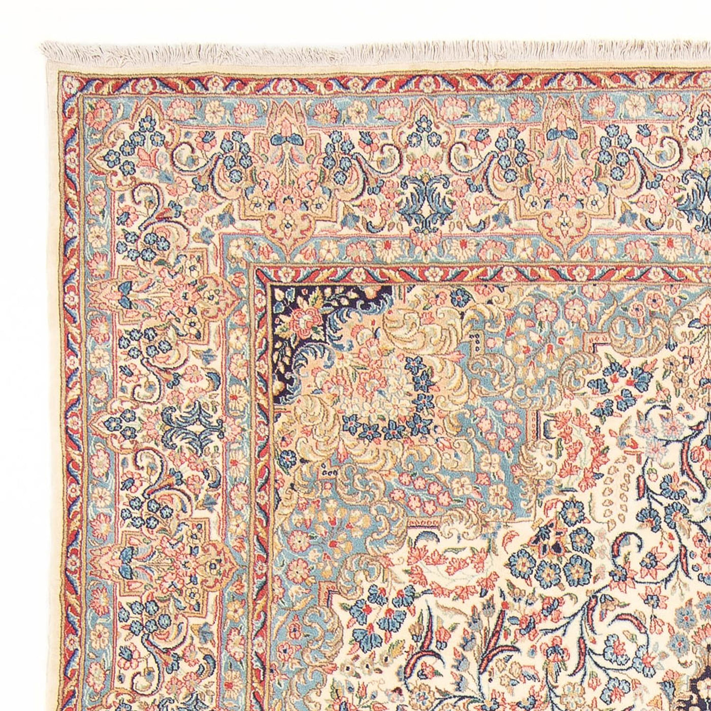 Kerman Teppich 317x215cm - Perserteppich