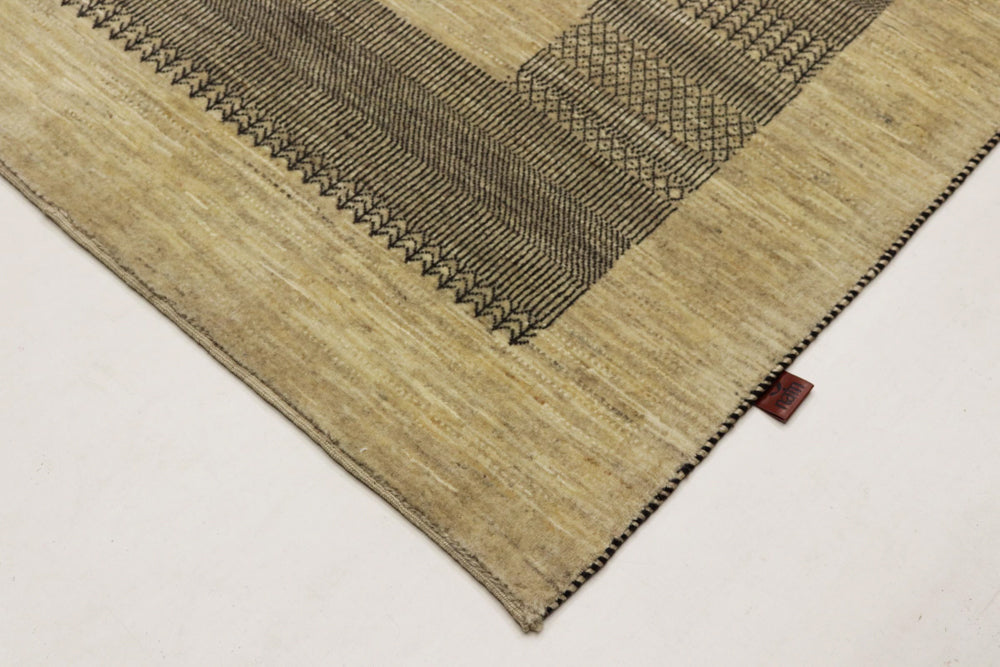 Gabbeh Teppich - Loribaft Indus - 235 x 203 cm - dunkelbeige