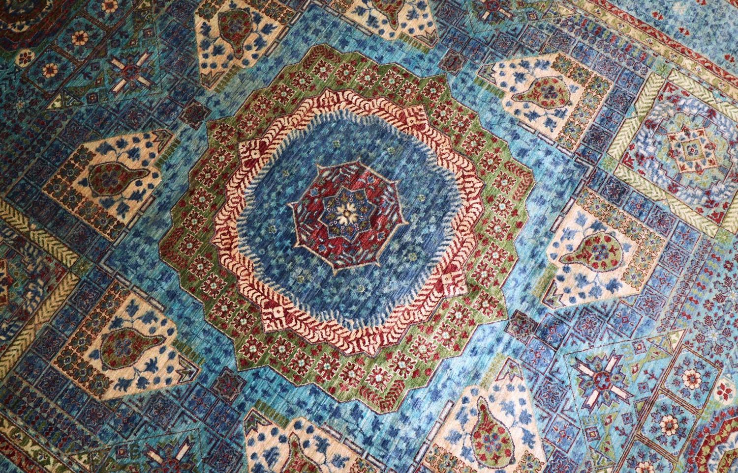 Ziegler Teppich 368 x 271 cm - türkis