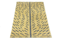 Nepal Teppich 190 x 140 cm - mehrfarbig