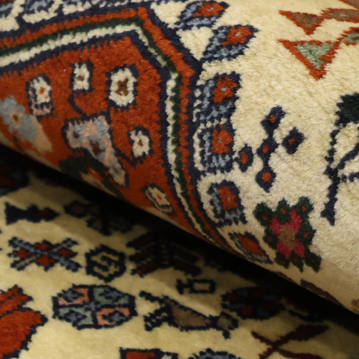 Perserteppich - Nomadic - 140 x 103 cm - creme