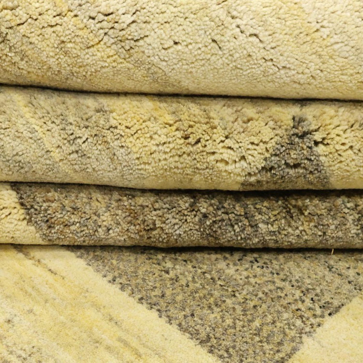 Gabbeh Teppich - Perser - 312 x 254 cm - mehrfarbig