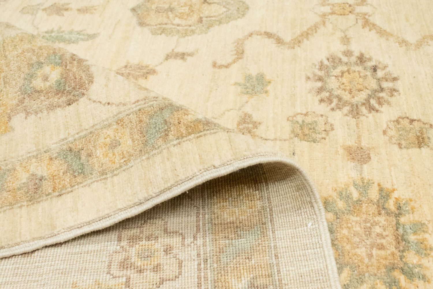Ziegler Teppich 266 x 194 cm