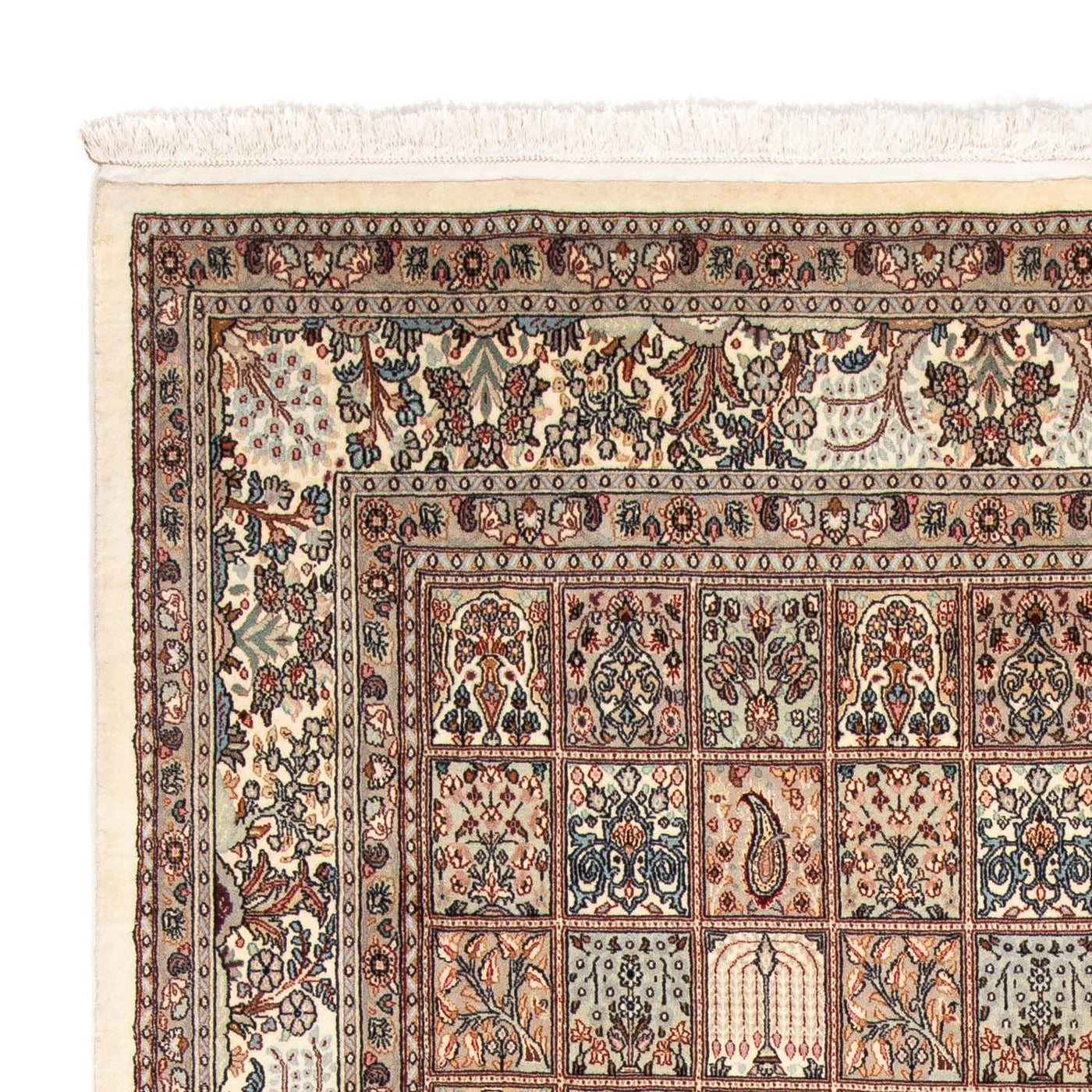 Moud Teppich 226x215cm - Perserteppich