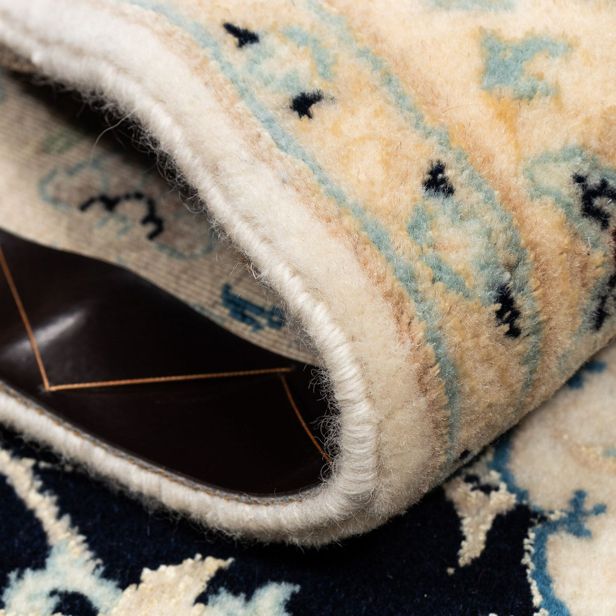 Perserteppich - Nain - Royal 300 x 247 cm